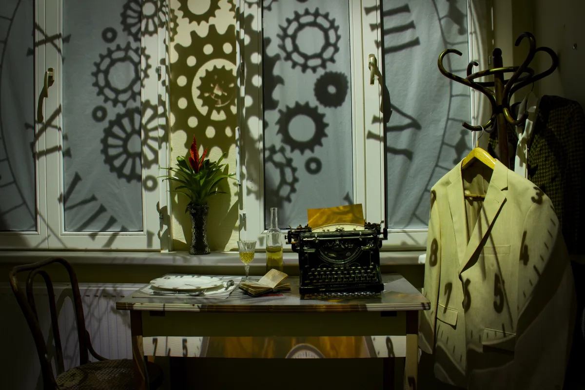 „Reise um mein Zimmer“, Videoinstallation, 2018, Virgil Widrich