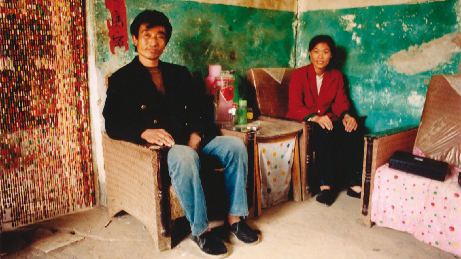 “Every Seventh Person” by Elke Groen and Ina Ivanceanu, 2006