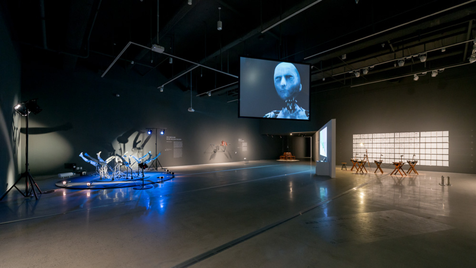 Ausstellung „Robot Essay“ im MMCA – National Museum of Modern and Contemporary Art, Korea (28.4.2015 bis 19.7.2015)