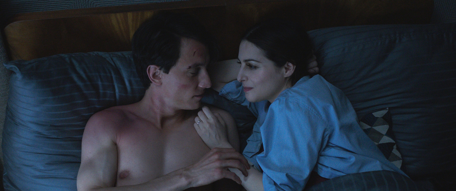 Einzelbild aus „Die Nacht der 1000 Stunden“, Amira Casar. Kamera: Christian Berger