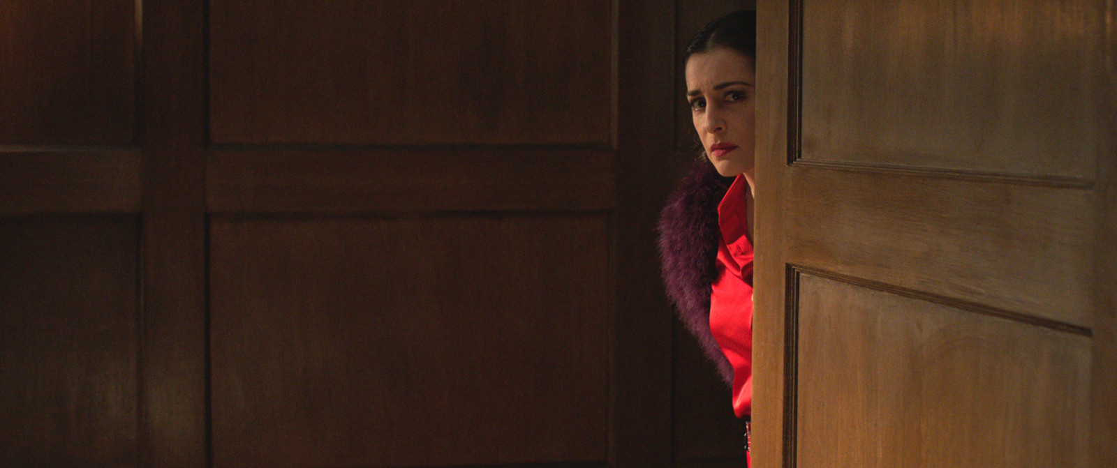 Einzelbild aus „Die Nacht der 1000 Stunden“, Amira Casar. Kamera: Christian Berger